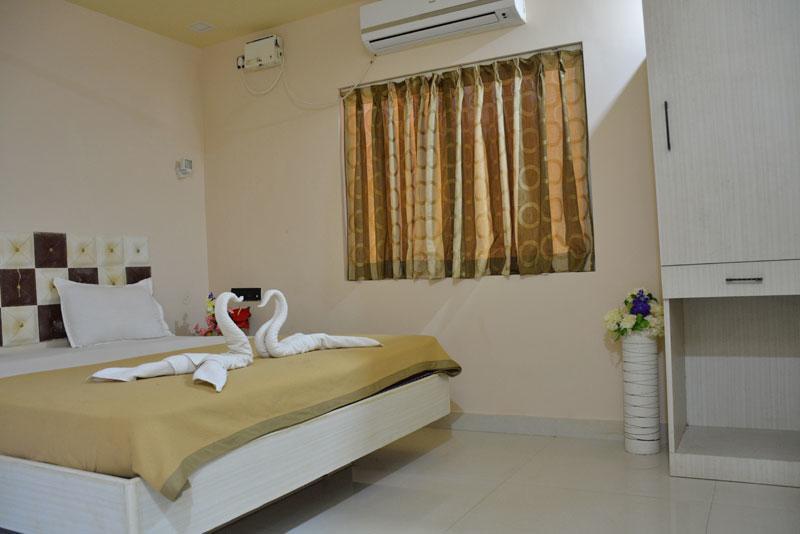 Planet Goa Beach Resort Calangute Exterior photo